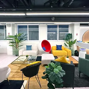 https://hostel-oyo-myeongdong-6.hotels-seoul.net