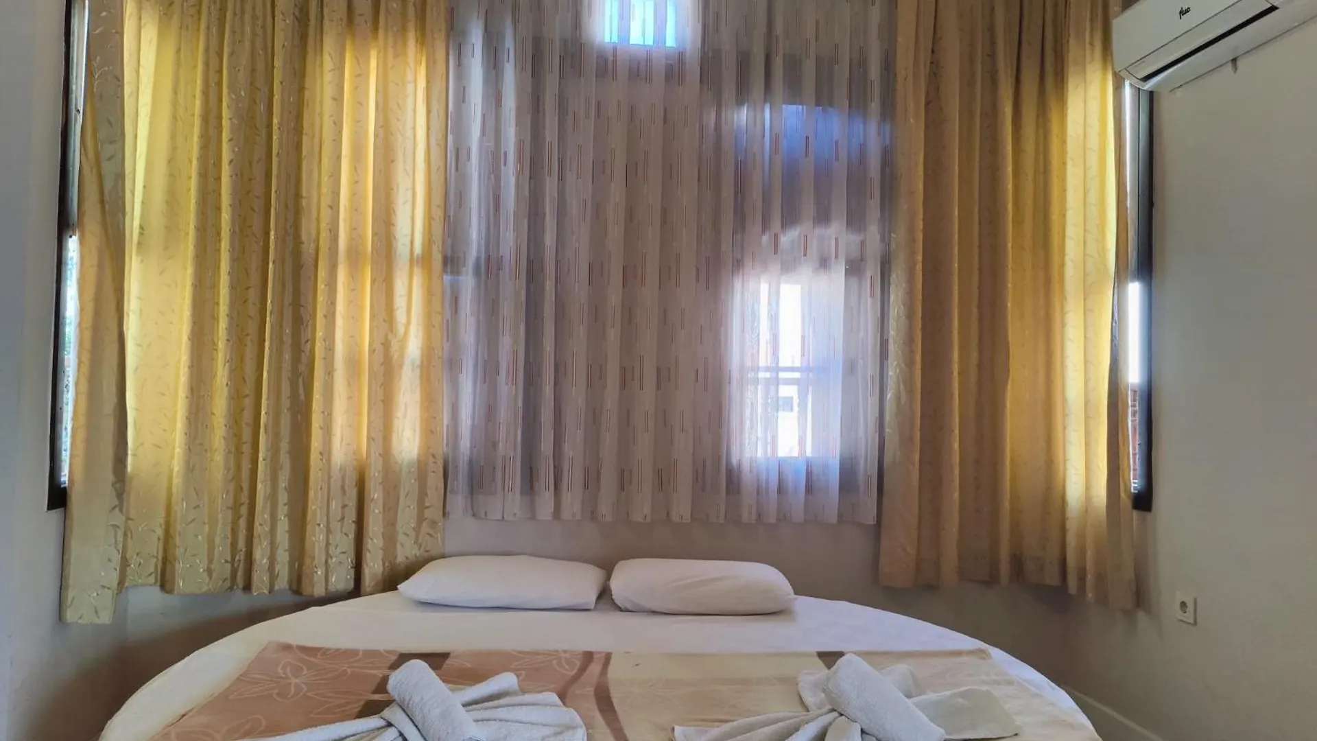 Pensión Hotel Antique House Antalya